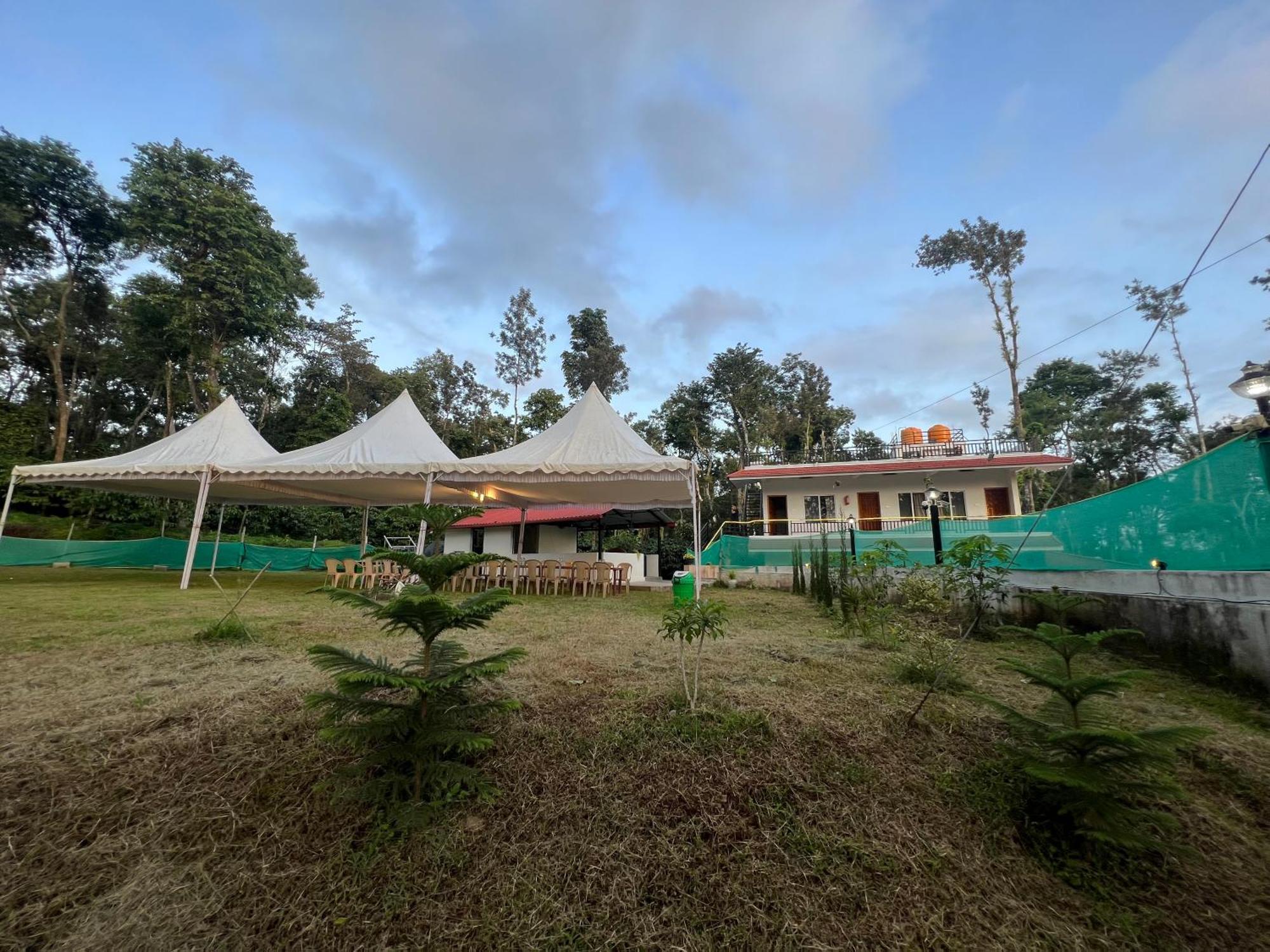 Ferienwohnung Sri Lakshmi Estates Siddāpur Exterior foto